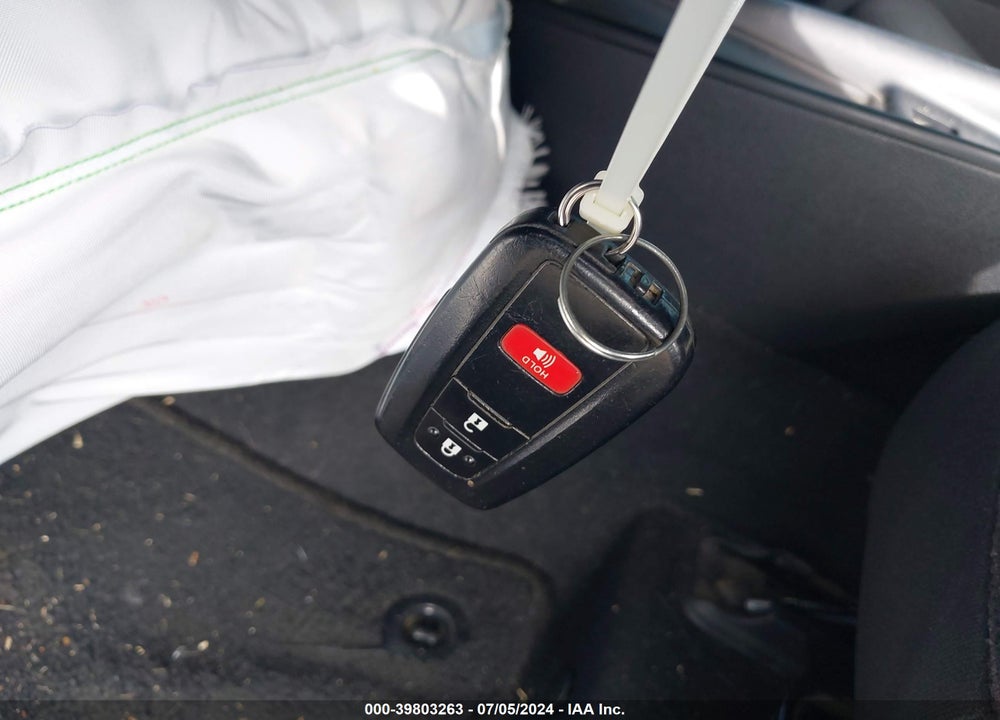 2020 TOYOTA PRIUS LE VIN: JTDKARFU9L3116465