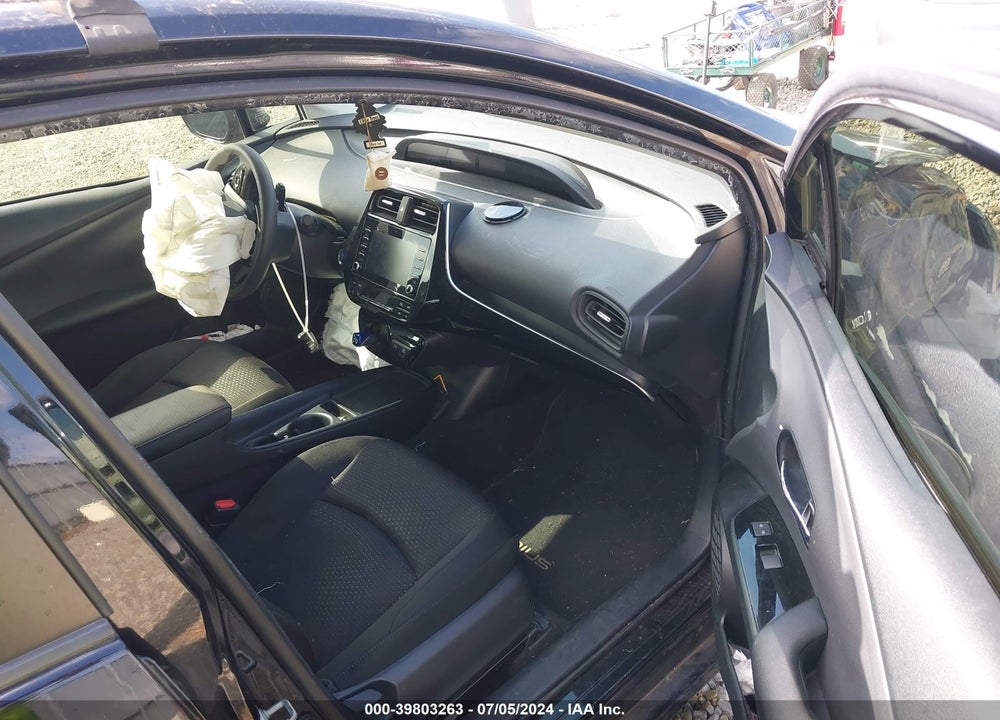 2020 TOYOTA PRIUS LE VIN: JTDKARFU9L3116465