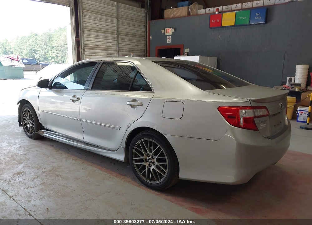 2012 TOYOTA CAMRY SE VIN: 4T1BF1FK3CU086113