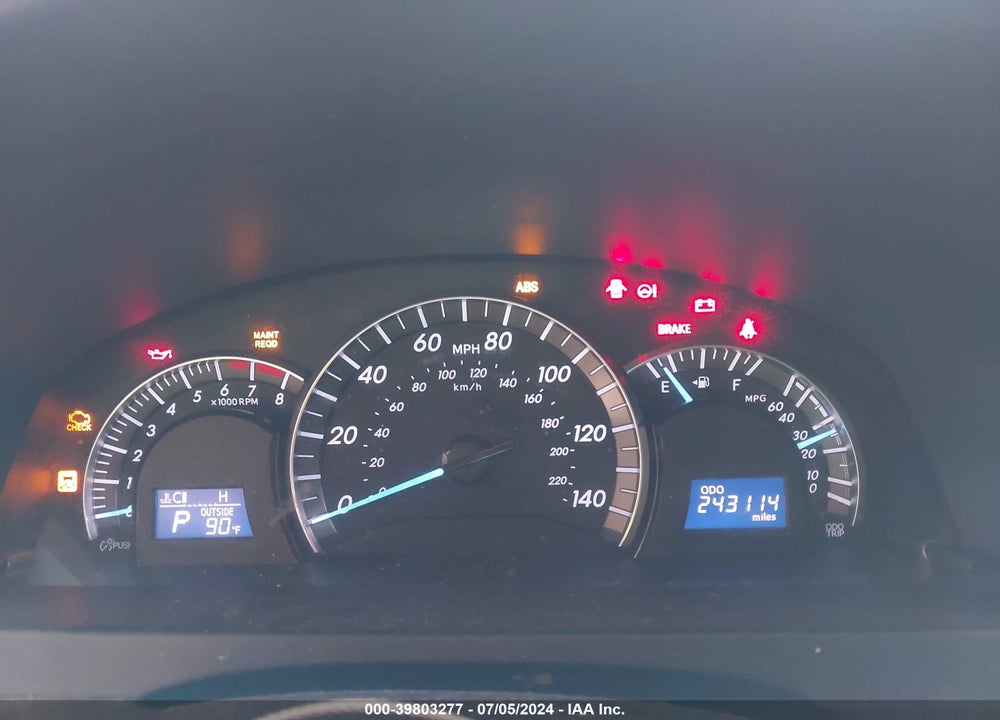 2012 TOYOTA CAMRY SE VIN: 4T1BF1FK3CU086113