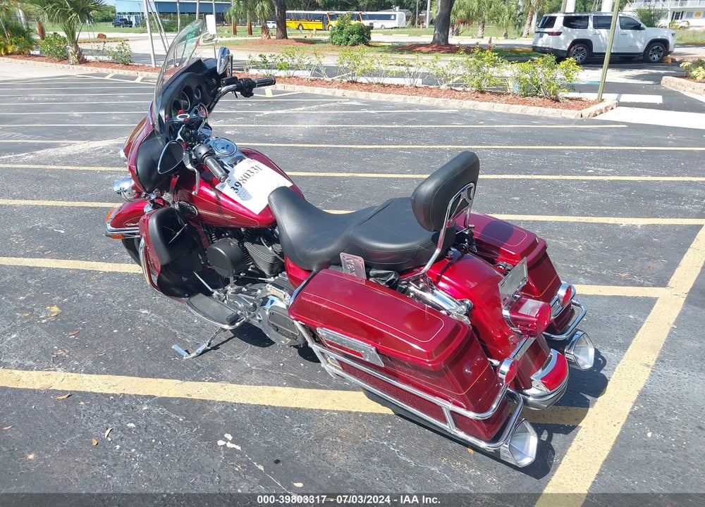 2010 HARLEY-DAVIDSON FLHTCU VIN: 1HD1FC412AB630209