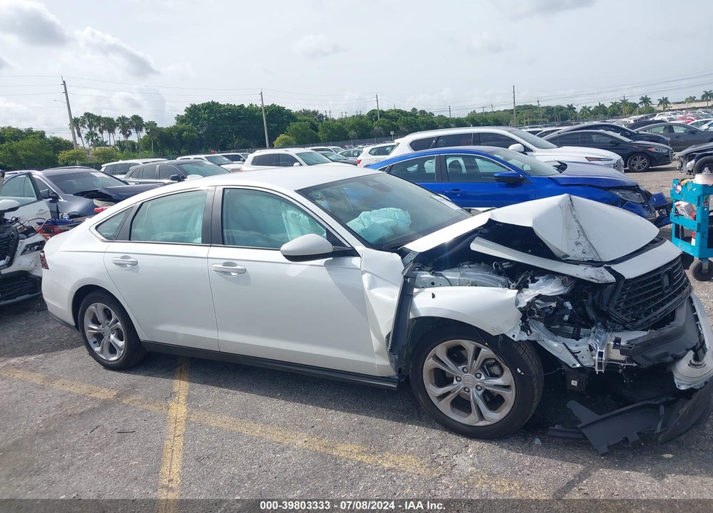 2024 HONDA ACCORD LX VIN: 1HGCY1F26RA037776