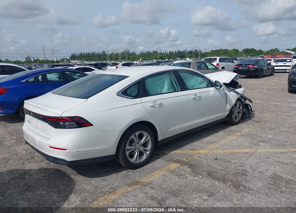 2024 HONDA ACCORD LX VIN: 1HGCY1F26RA037776