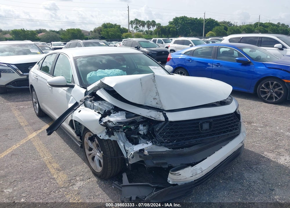 2024 HONDA ACCORD LX VIN: 1HGCY1F26RA037776