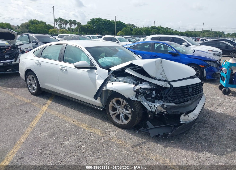 2024 HONDA ACCORD LX VIN: 1HGCY1F26RA037776