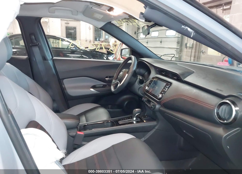 2023 NISSAN KICKS SR XTRONIC CVT VIN: 3N1CP5DV2PL518008
