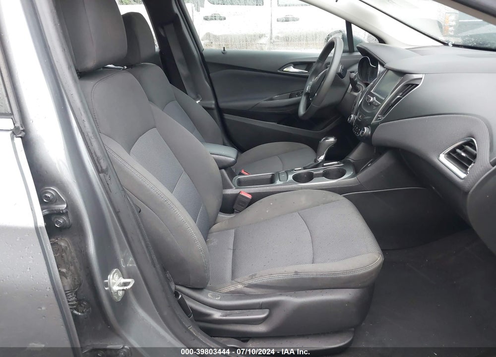 2018 CHEVROLET CRUZE LT AUTO VIN: 1G1BE5SMXJ7206158