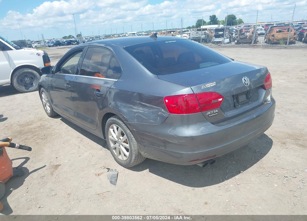 2014 VOLKSWAGEN JETTA 1.8T SE VIN: 3VWD07AJ7EM328860