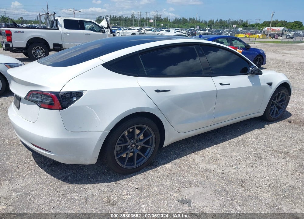 2022 TESLA MODEL 3 REAR-WHEEL DRIVE VIN: 5YJ3E1EA0NF307277