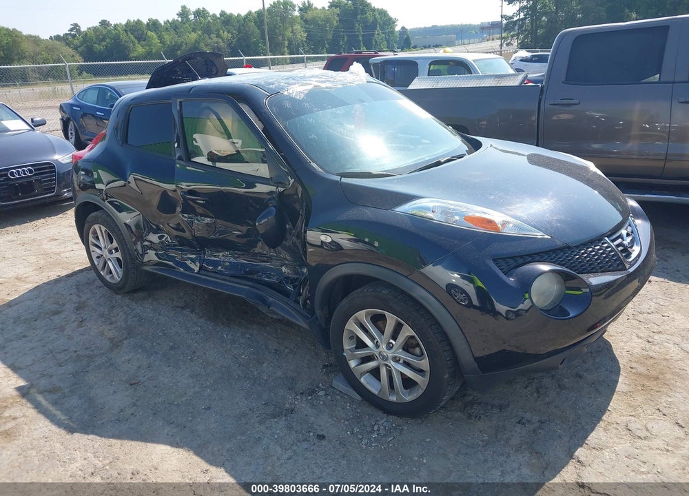 2014 NISSAN JUKE SV VIN: JN8AF5MR5ET454571