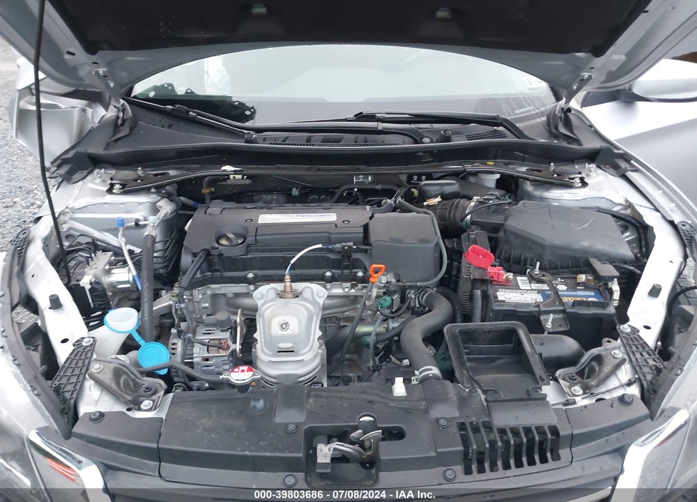 2015 HONDA ACCORD SPORT VIN: 1HGCR2F52FA128889