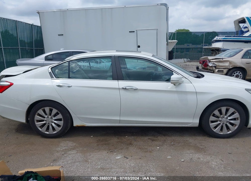 2013 HONDA ACCORD EX VIN: 1HGCR2F75DA015467