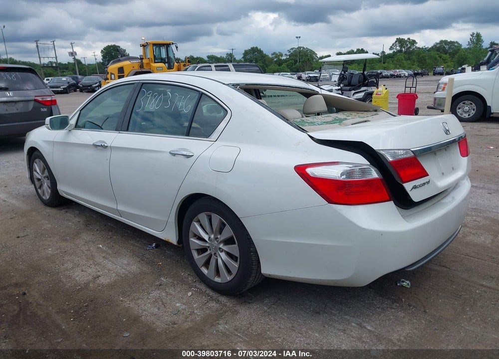 2013 HONDA ACCORD EX VIN: 1HGCR2F75DA015467