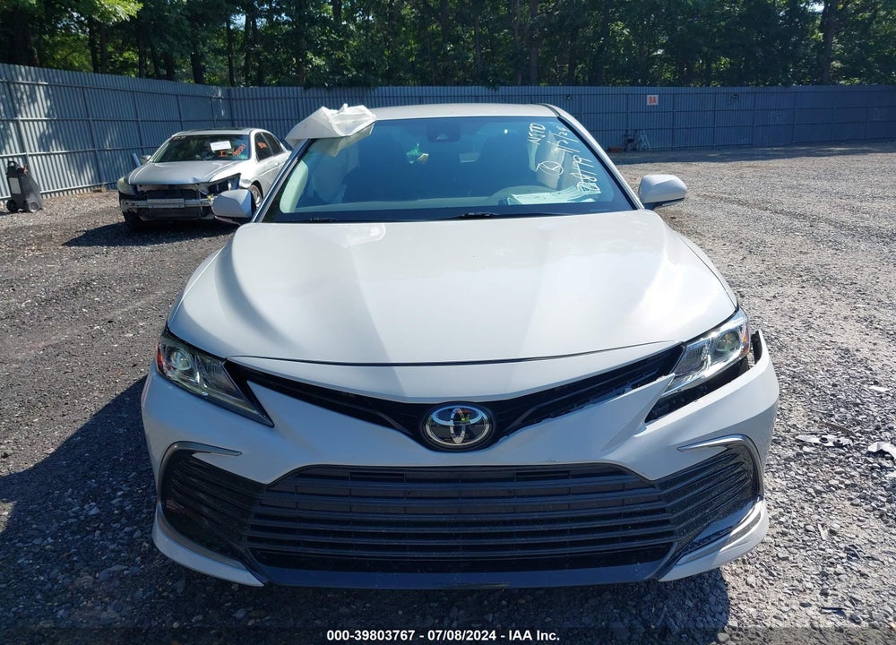 2024 TOYOTA CAMRY LE VIN: 4T1R11BK8RU108179