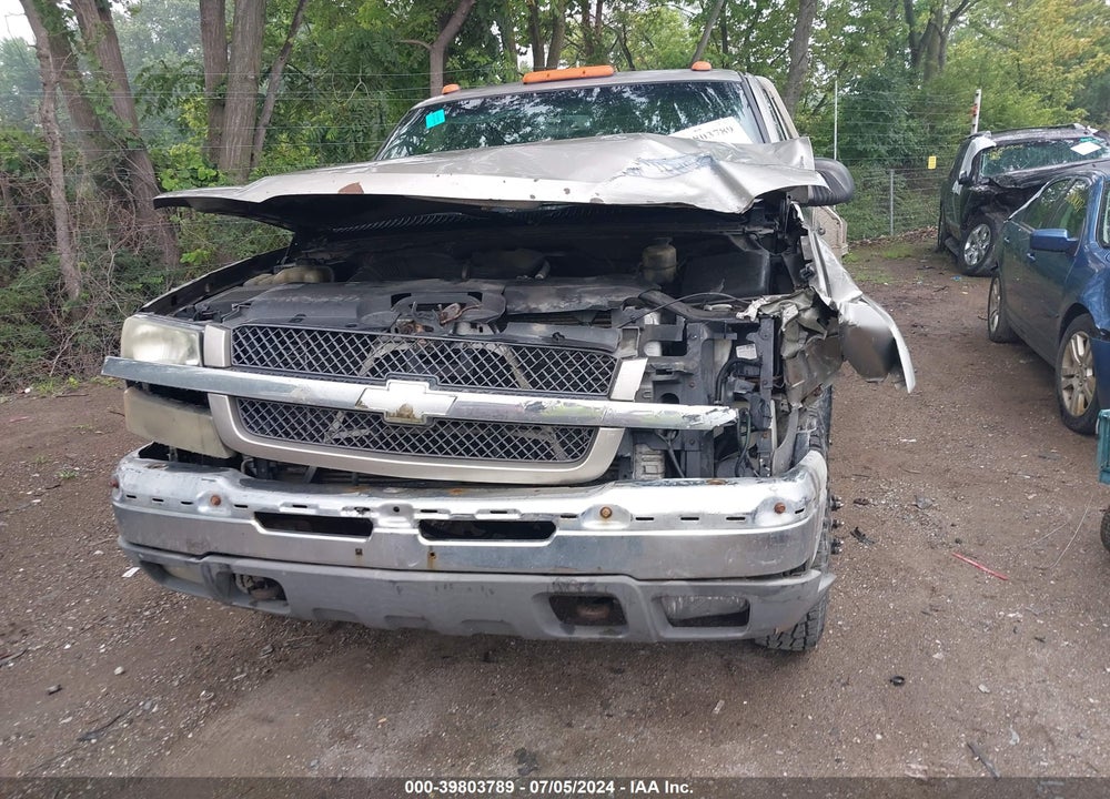 2003 CHEVROLET SILVERADO 3500 LS VIN: 1GCJK39183E153275