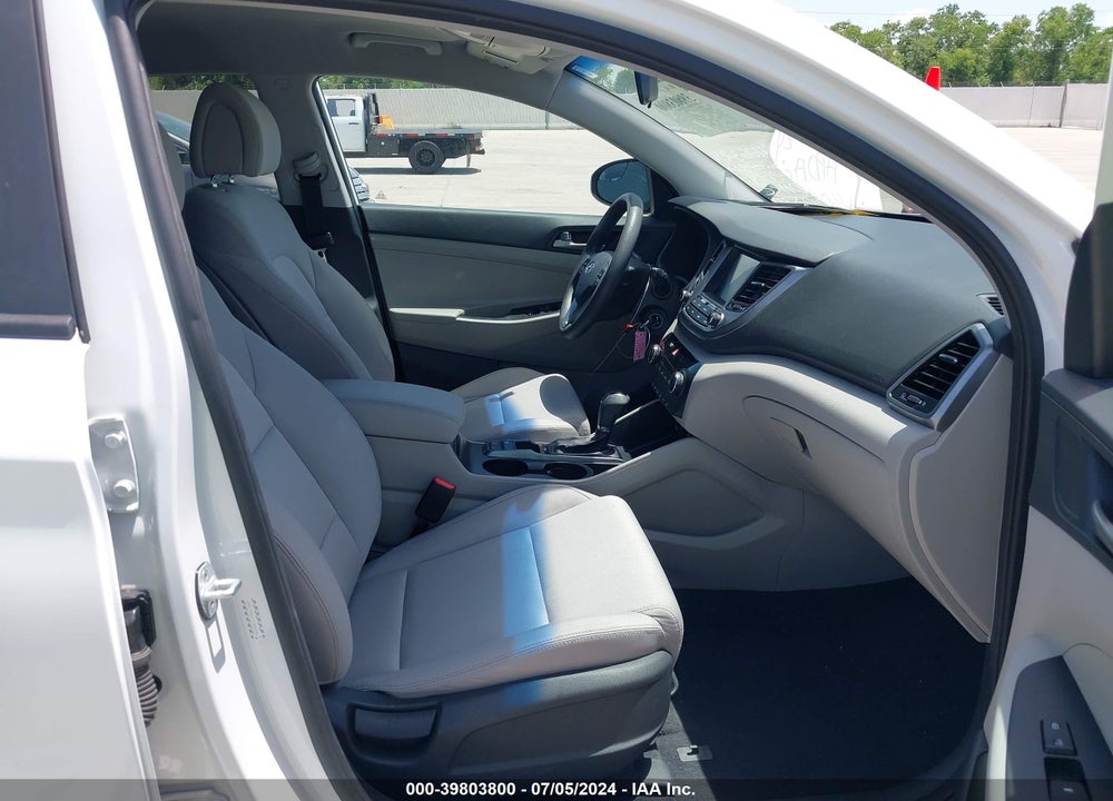 2018 HYUNDAI TUCSON SEL VIN: KM8J33A47JU690530