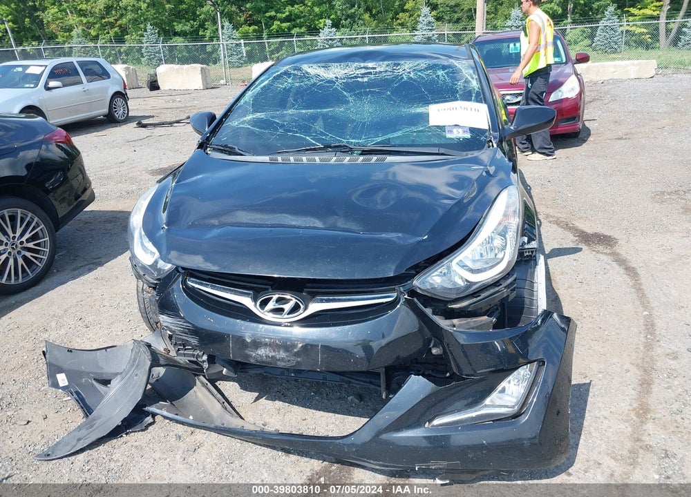 2015 HYUNDAI ELANTRA SE VIN: 5NPDH4AE9FH547789