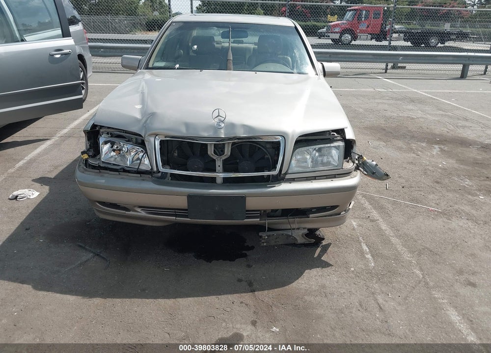 1999 MERCEDES-BENZ C 230 KOMPRESSOR VIN: WDBHA24G4XA773768