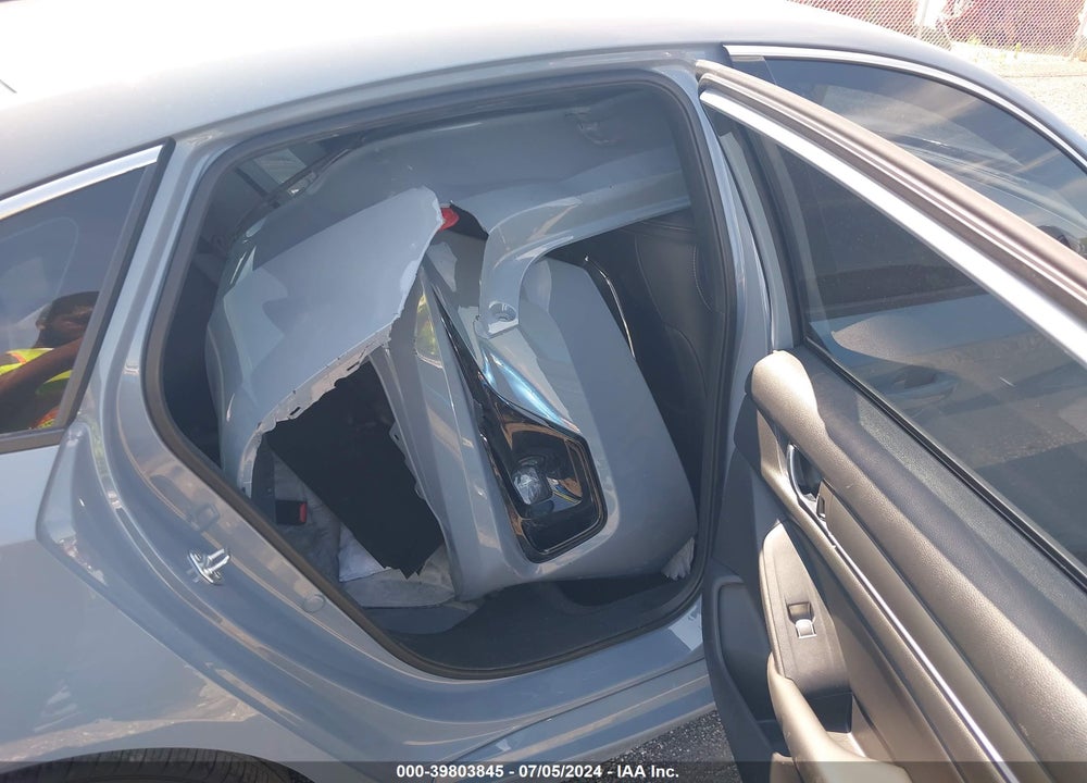2022 HONDA ACCORD VIN: 1HGCV1F31NA074598