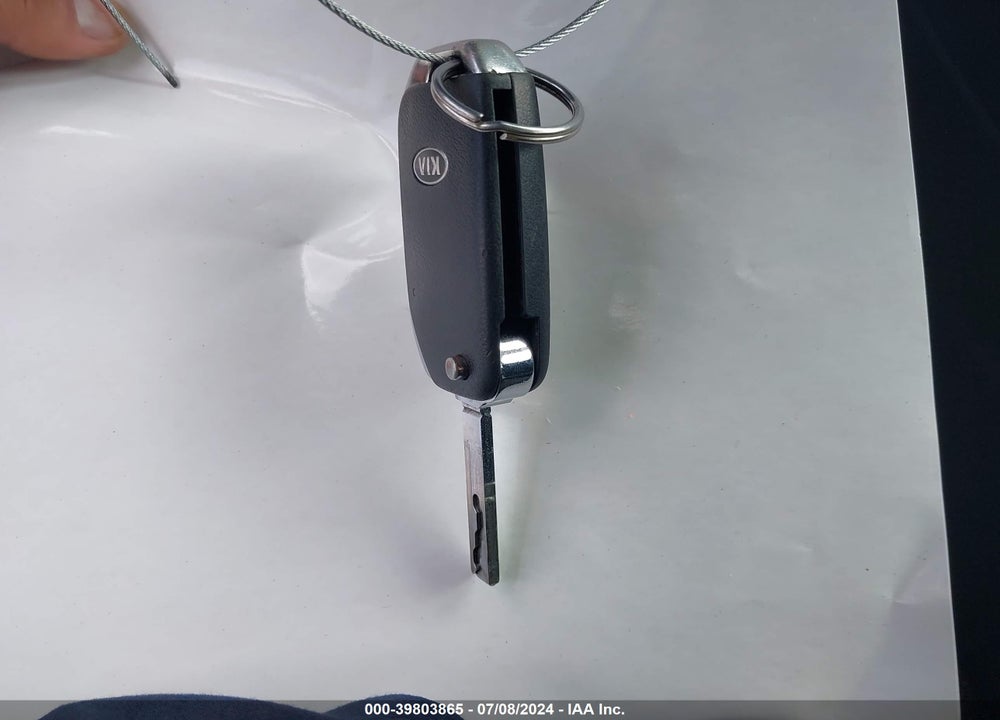 2020 KIA FORTE LXS VIN: 3KPF24AD7LE209390