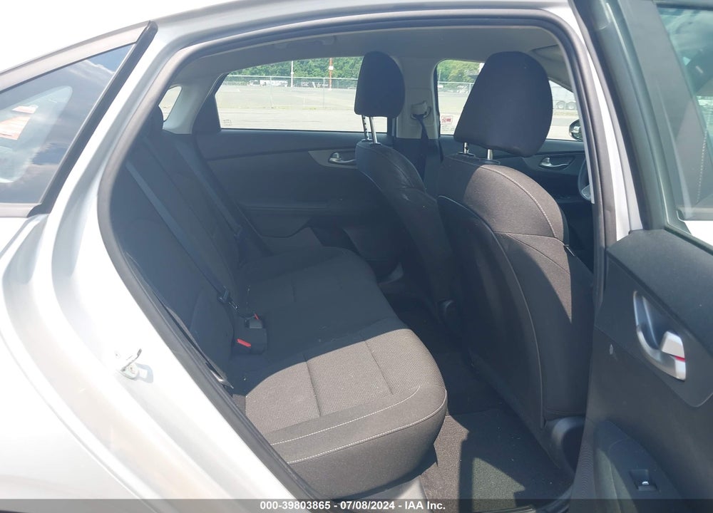 2020 KIA FORTE LXS VIN: 3KPF24AD7LE209390