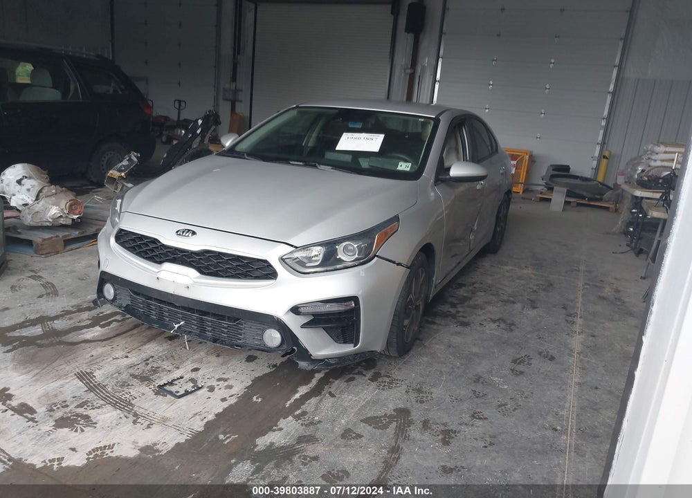 2019 KIA FORTE LXS VIN: 3KPF24AD4KE079714