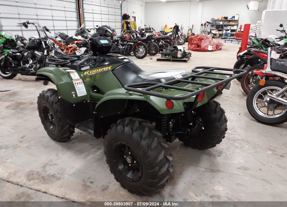 2024 YAMAHA YFM700 VIN: 5Y4AMH4E2RA102802