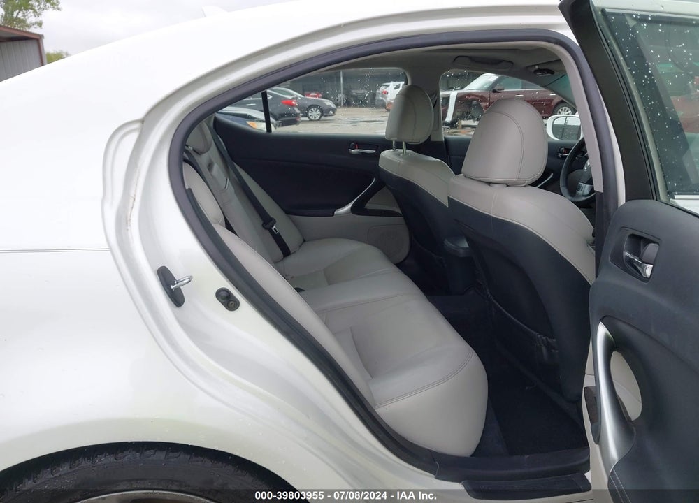 2011 LEXUS IS 250 VIN: JTHBF5C20B5146310
