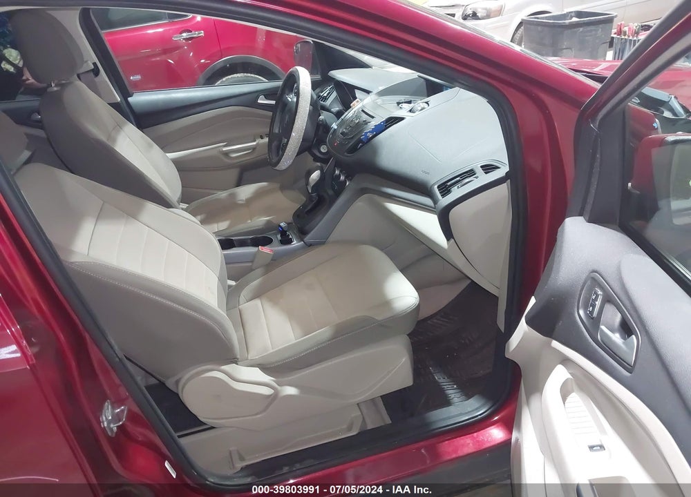 2015 FORD ESCAPE SE VIN: 1FMCU9G95FUB95004