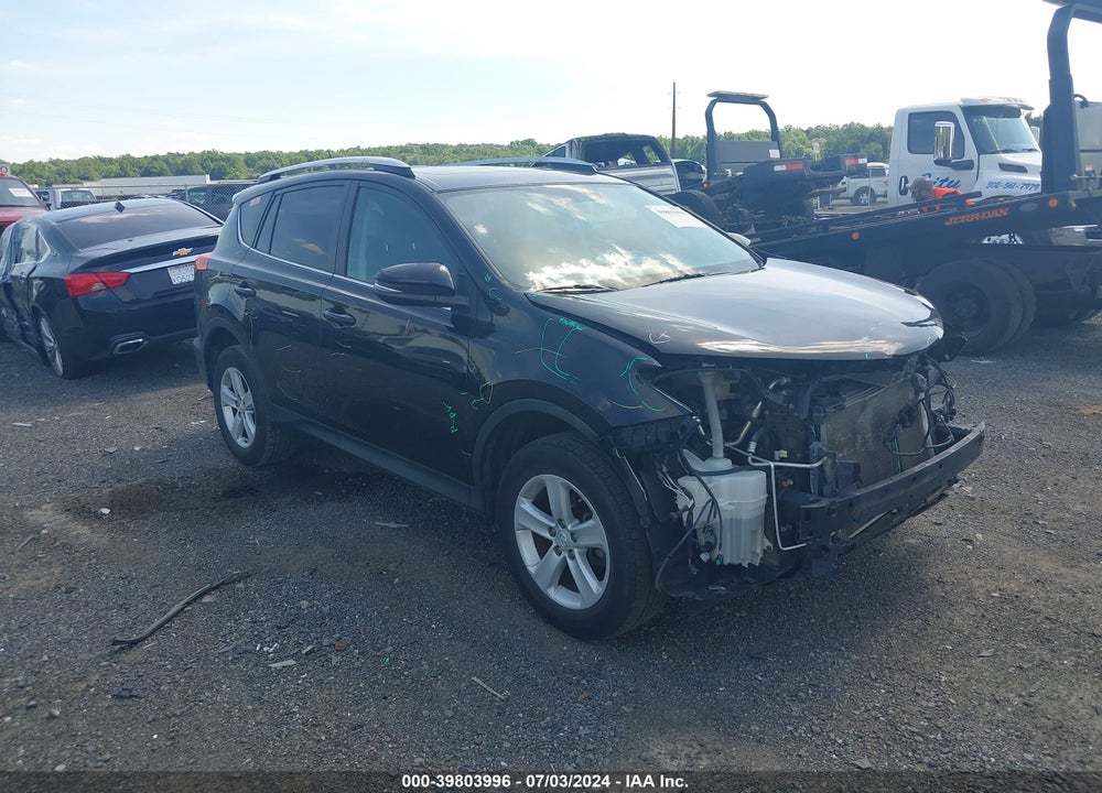 2013 TOYOTA RAV4 XLE VIN: 2T3RFREV7DW071664