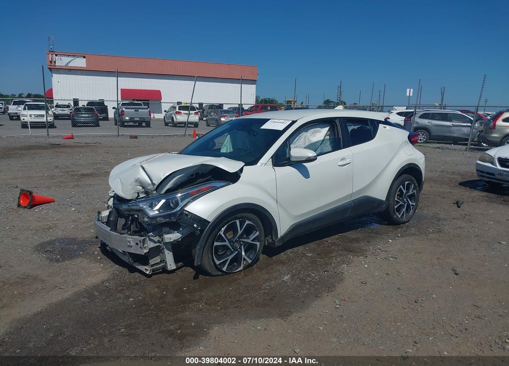 2018 TOYOTA C-HR XLE VIN: NMTKHMBX2JR051998