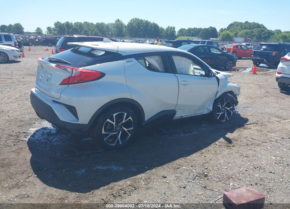 2018 TOYOTA C-HR XLE VIN: NMTKHMBX2JR051998