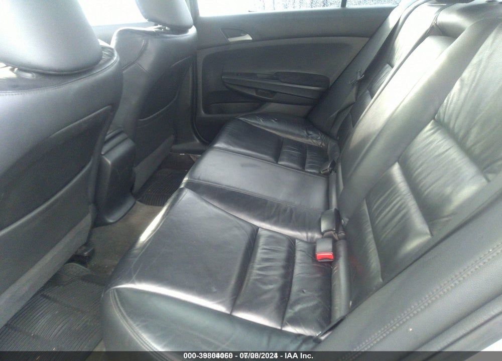 2011 HONDA ACCORD 2.4 SE VIN: 1HGCP2F66BA011115