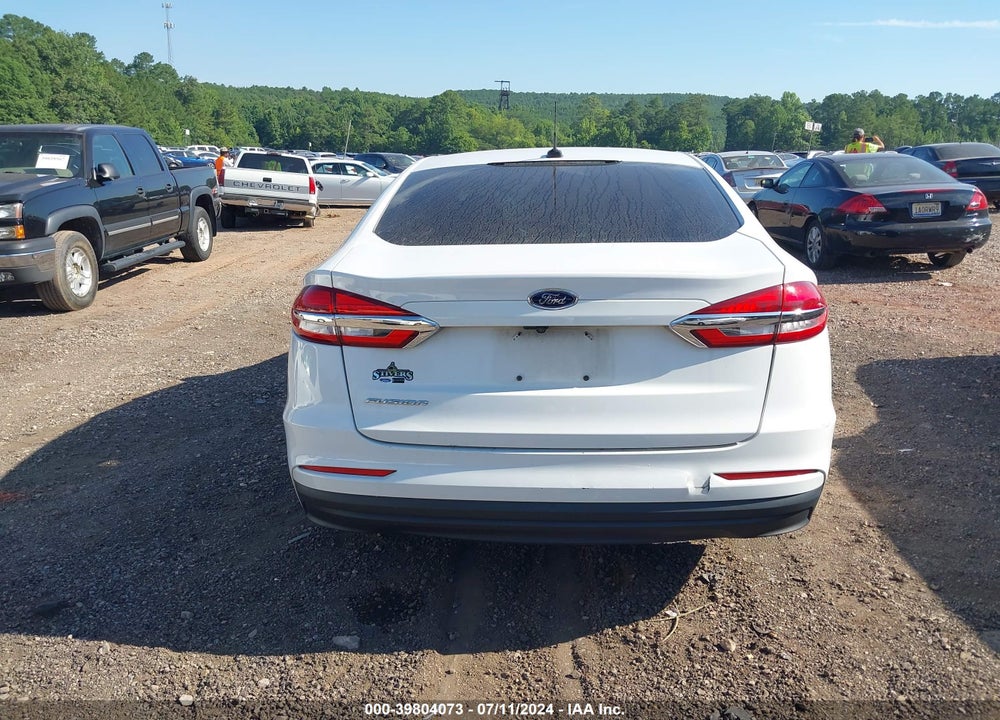 2019 FORD FUSION S VIN: 3FA6P0G76KR285613