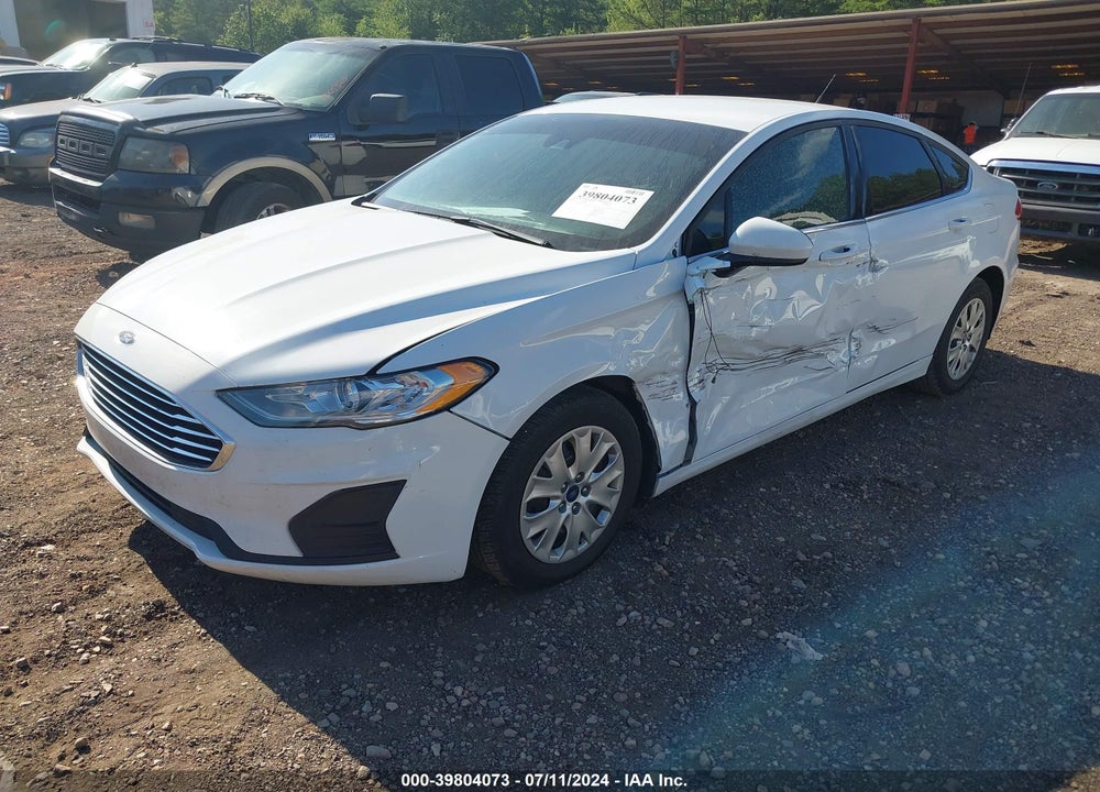 2019 FORD FUSION S VIN: 3FA6P0G76KR285613
