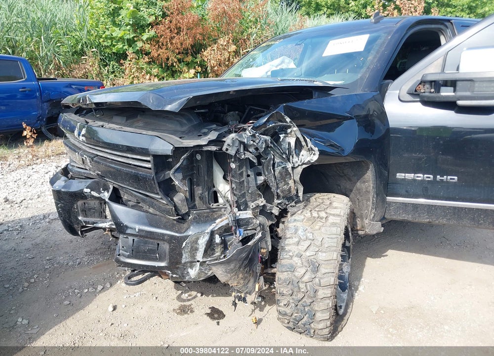 2015 CHEVROLET SILVERADO 2500HD LTZ VIN: 1GC1KWE86FF149910