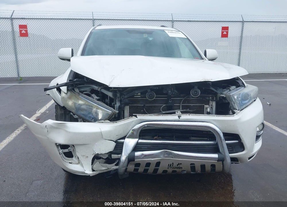 2012 TOYOTA HIGHLANDER HYBRID LIMITED V6 VIN: JTEDC3EHXC2010127