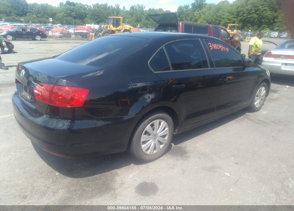 2014 VOLKSWAGEN JETTA 2.0L S VIN: 3VW2K7AJ9EM317764