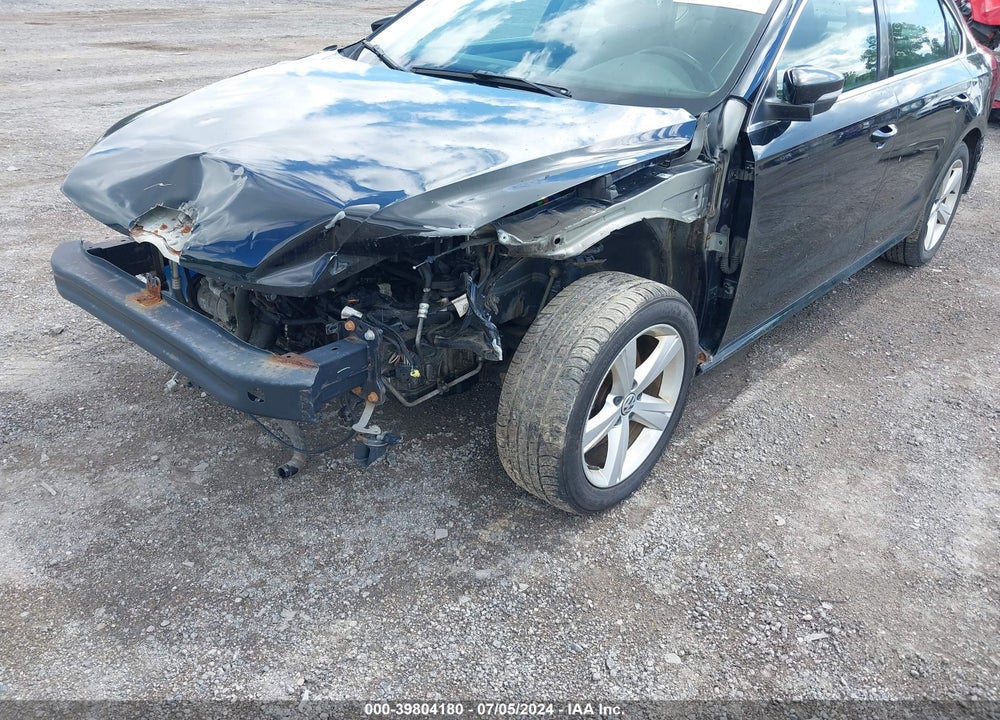 2013 VOLKSWAGEN PASSAT 2.5L SE VIN: 1VWBP7A33DC117126