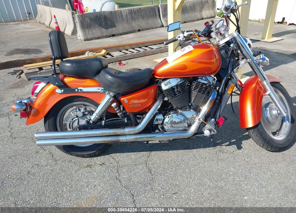 2002 HONDA VT1100 C2 VIN: 1HFSC43012A201072