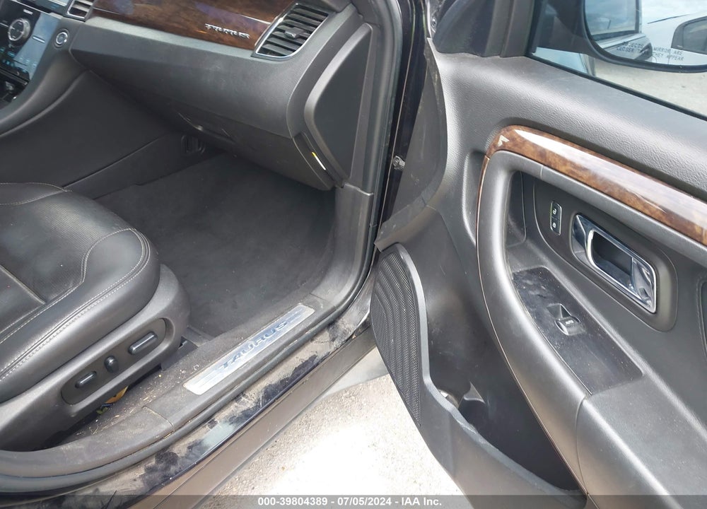 2019 FORD TAURUS LIMITED VIN: 1FAHP2F86KG115645