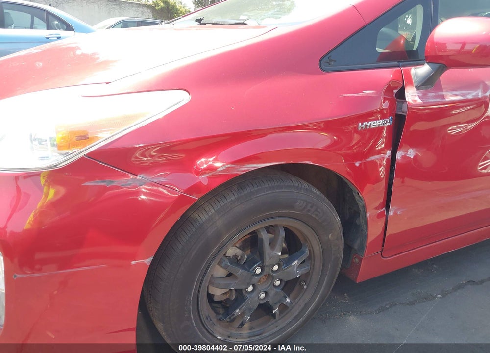2013 TOYOTA PRIUS TWO VIN: JTDKN3DU5D5640769