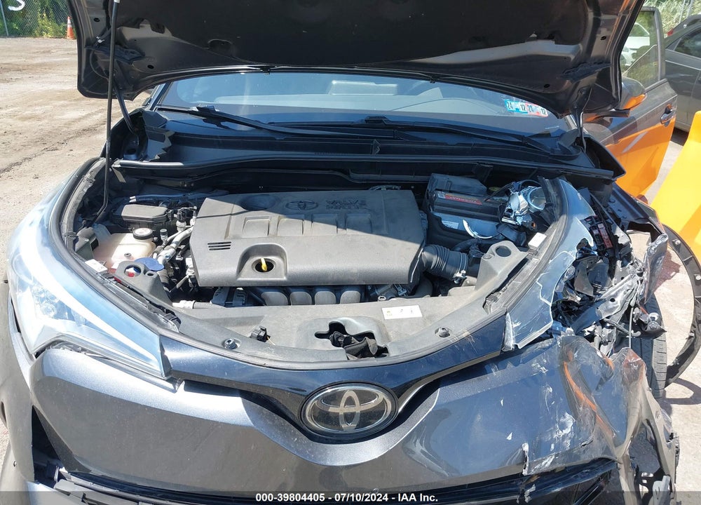 2018 TOYOTA C-HR XLE VIN: NMTKHMBX3JR033610