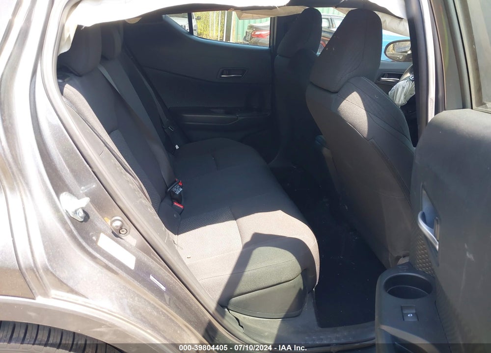 2018 TOYOTA C-HR XLE VIN: NMTKHMBX3JR033610
