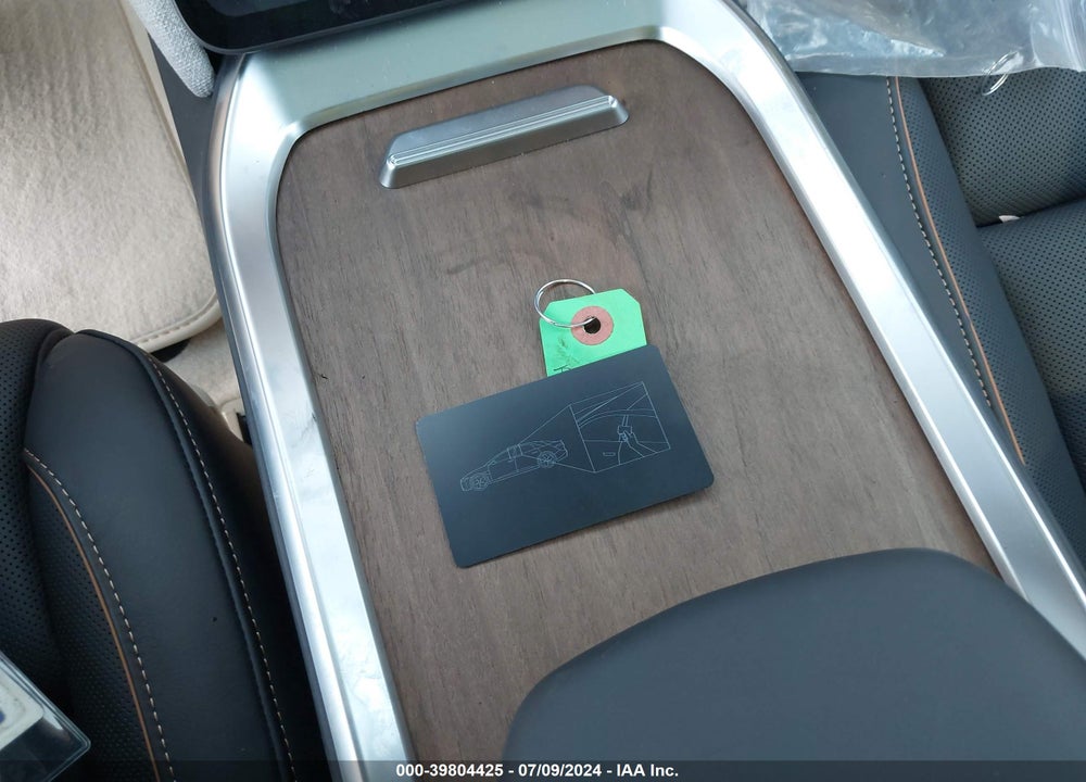 2024 LUCID AIR TOURING VIN: 50EA1TEAXRA005651