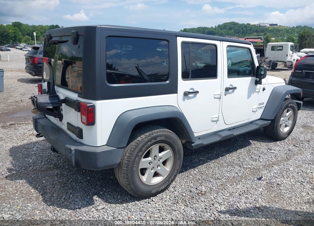 2015 JEEP WRANGLER UNLIMITED SPORT VIN: 1C4BJWDG5FL545893
