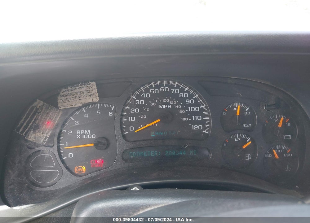 2005 CHEVROLET SILVERADO 1500 WORK TRUCK VIN: 1GCEC14X55Z240061