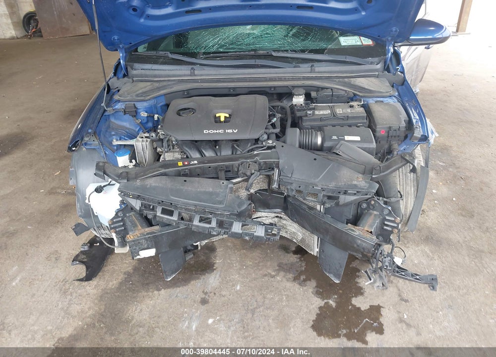 2017 HYUNDAI ELANTRA SE VIN: 5NPD74LF6HH113812