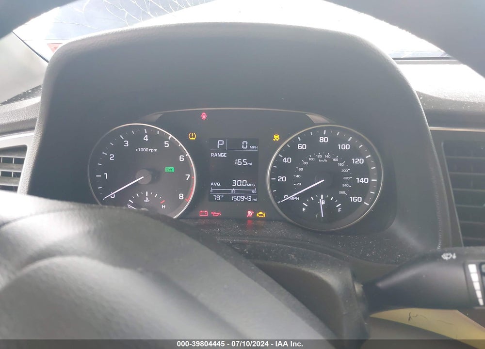 2017 HYUNDAI ELANTRA SE VIN: 5NPD74LF6HH113812