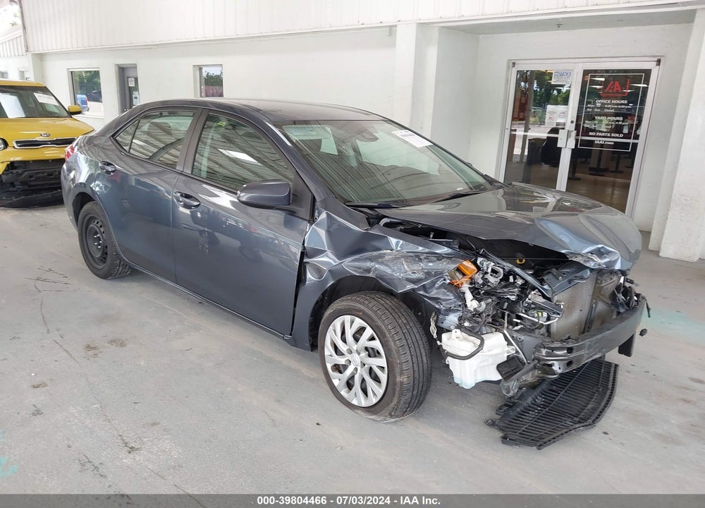 2019 TOYOTA COROLLA LE VIN: 2T1BURHE2KC163808